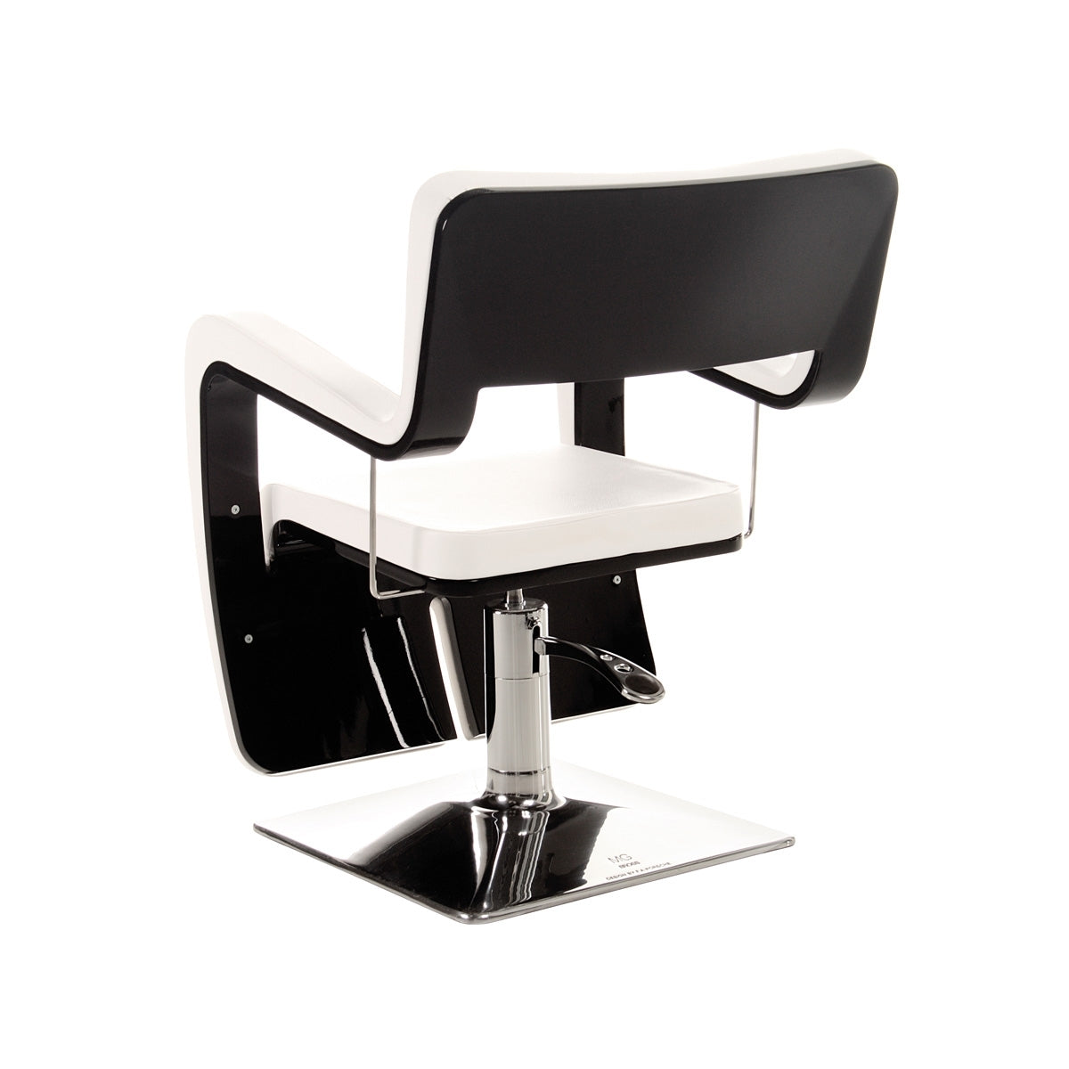 Black Tsu Styling Chair by Gamma & Bross Spa - GNB-GAVA300PO