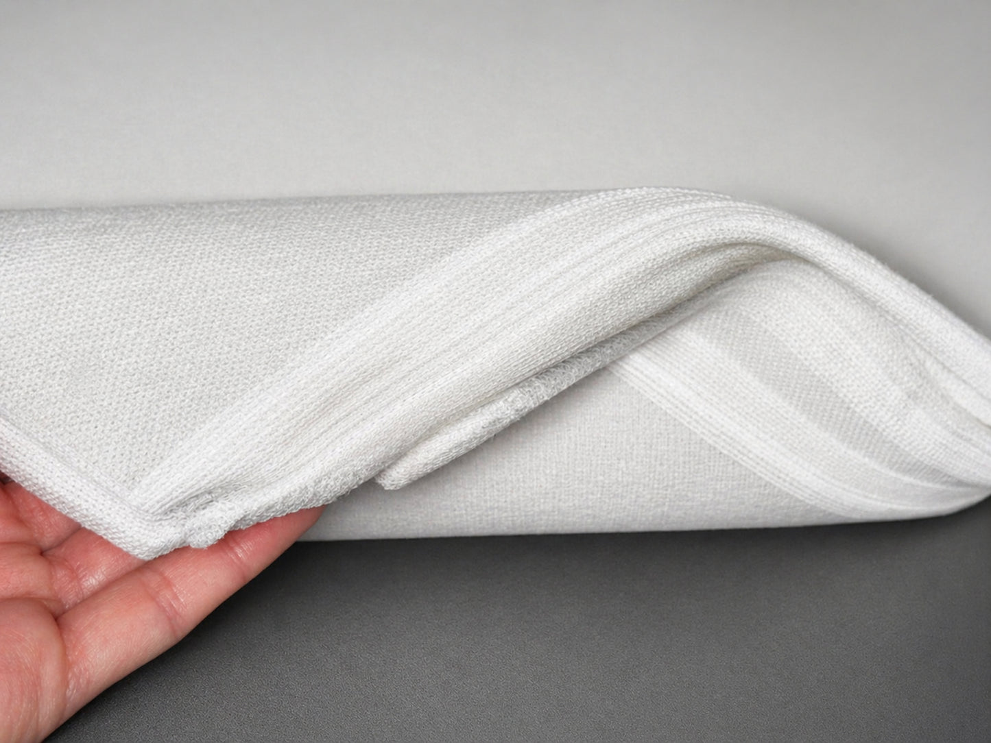 disposable fabric pillow covers bulk pack spa medical use
