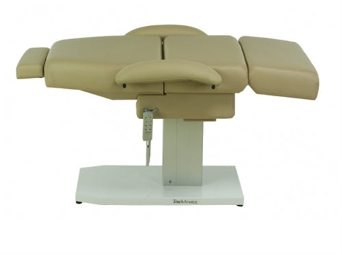 TouchAmerica Empress Chair