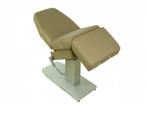 TouchAmerica Empress Chair