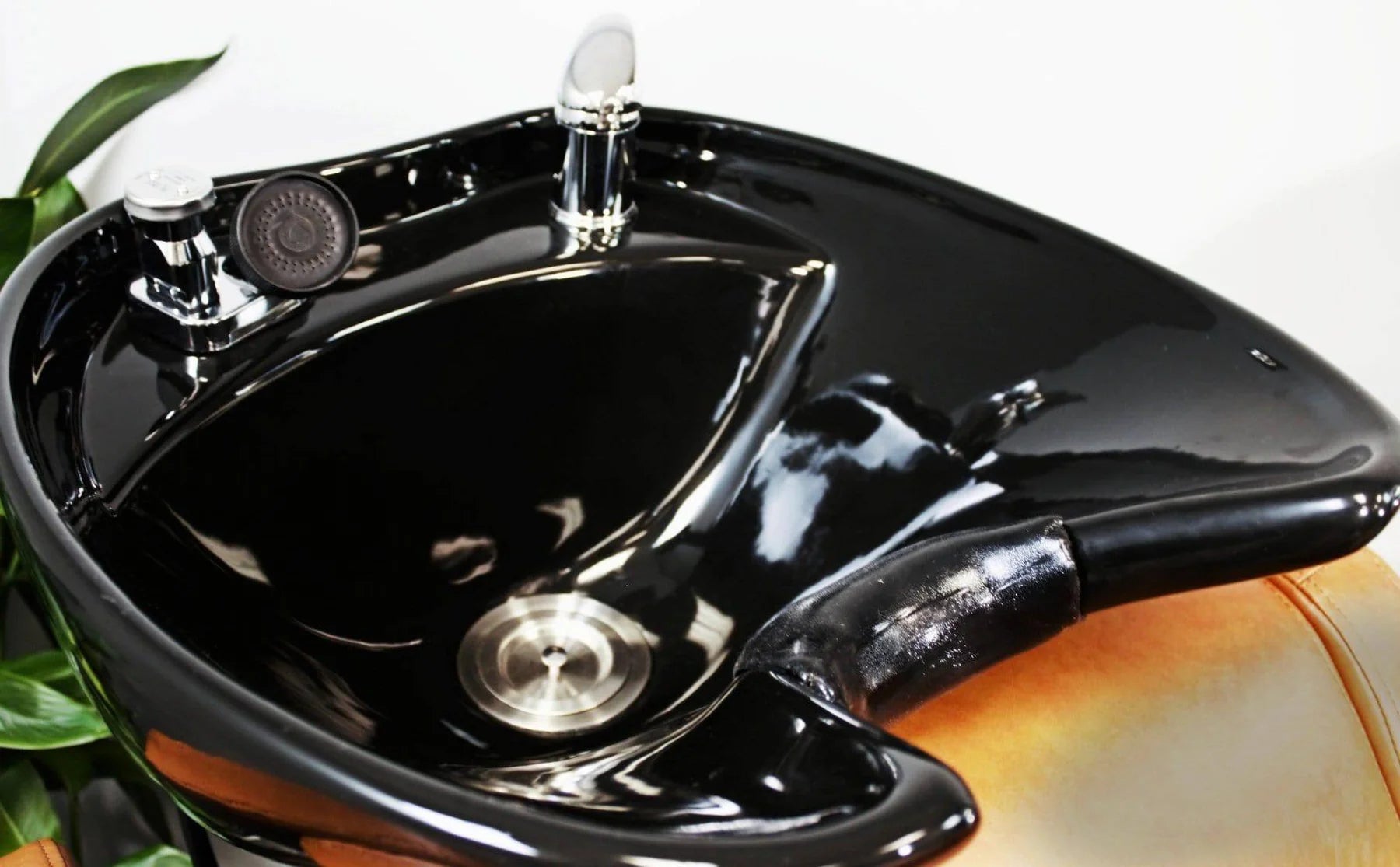 Professional salon equipment AYC Stanley Shampoo Unit featuring ergonomic design and comfort
